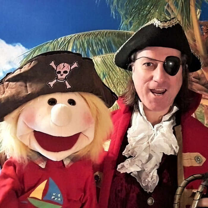 childrens pirate show